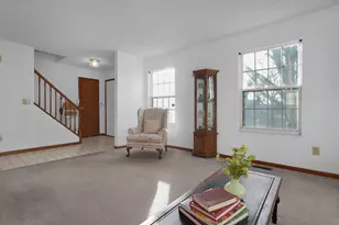 5288 Hyde Park Dr, Hilliard, OH 43026 - Photo 3