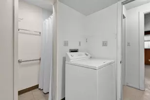 6747 Merwin Rd, Columbus, OH 43235 - Photo 31