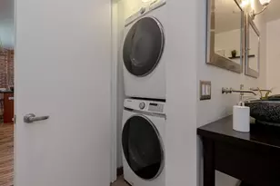 225 N 4th St, Columbus, OH 43215 - Photo 27