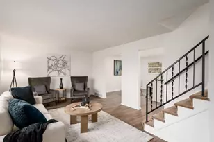 706 Ross Rd, Columbus, OH 43213 - Photo 9