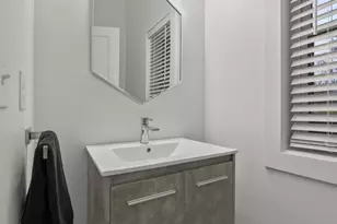 1205 Hamlet St, Columbus, OH 43201 - Photo 11