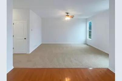 634 Preston Trails Drive, Pickerington, OH 43147 - Photo 3