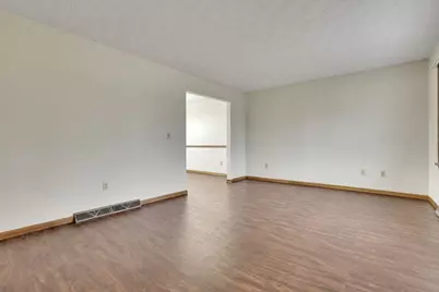 6464 Blackhaw Drive, Reynoldsburg, OH 43068 - Photo 7