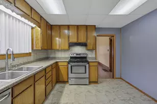 524 Shawnee St, New Lexington, OH 43764 - Photo 13