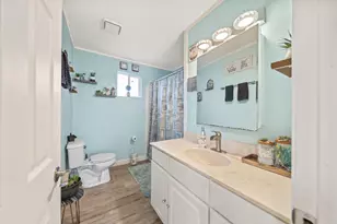 3215 Valleyview Dr, Columbus, OH 43204 - Photo 29