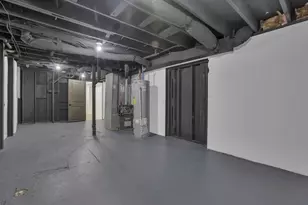 1874 Sale Rd, Columbus, OH 43224 - Photo 39