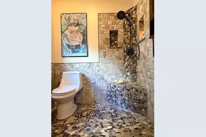 325 E Chillicothe Avenue, Bellefontaine, OH 43311 - Photo 39