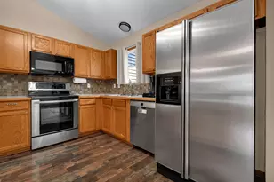 3149 Zach Ct, Columbus, OH 43219 - Photo 11