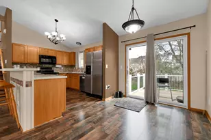 3149 Zach Ct, Columbus, OH 43219 - Photo 9