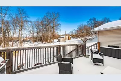 935 Blossom Lane, Zanesville, OH 43701 - Photo 33