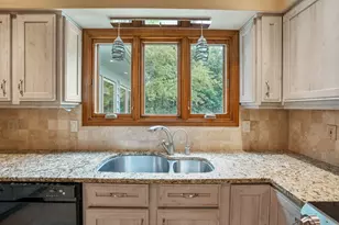 7832 Country Brook Ln, Reynoldsburg, OH 43068 - Photo 15
