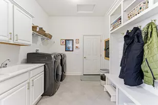 5767 Hickory Dr, Lewis Center, OH 43035 - Photo 39