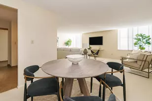 1000 Urlin Ave, Columbus, OH 43212 - Photo 7