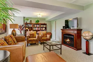 1000 Urlin Ave, Columbus, OH 43212 - Photo 29