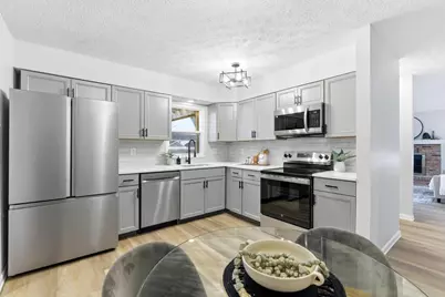 8105 Storrow Drive, Westerville, OH 43081 - Photo 7