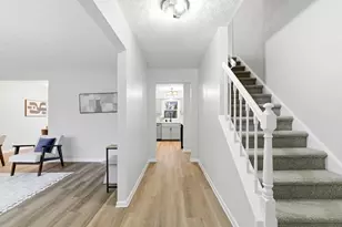 8105 Storrow Dr, Westerville, OH 43081 - Photo 3