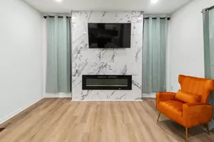 150 N 22nd St, Columbus, OH 43203 - Photo 1