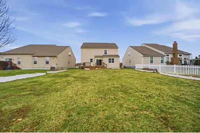 1384 Delcastle Loop, Grove City, OH 43123 - Photo 3