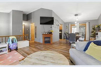 22385 Buena Vista Road, Rockbridge, OH 43149 - Photo 11