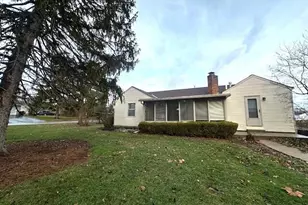 1301 Old Henderson Rd, Columbus, OH 43220 - Photo 5