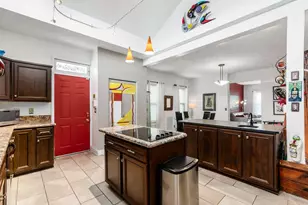 1046 Summit St, Columbus, OH 43201 - Photo 13