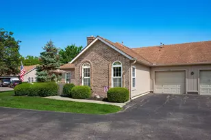 2336 Willowside Ln, Grove City, OH 43123 - Photo 3