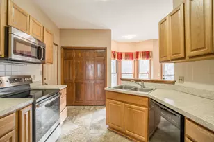 283 Riverside Dr, Troy, OH 45373 - Photo 15