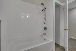 1571 Baxter Dr, Columbus, OH 43227 - Photo 33