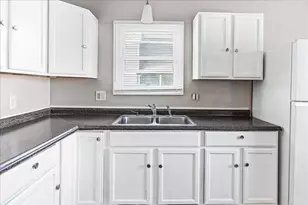 663 E 2nd Ave, Columbus, OH 43201 - Photo 7