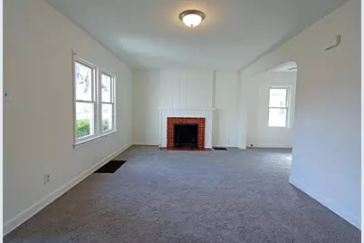 1723 S Champion Avenue, Columbus, OH 43207 - Photo 3