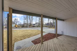 5705 Dahlia Dr NE, Thornville, OH 43076 - Photo 7
