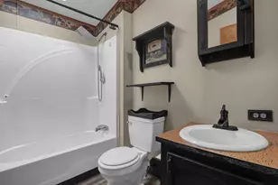 1844 Londoncrest Dr, Grove City, OH 43123 - Photo 27