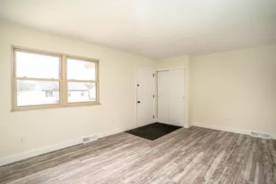 247 Lonepine Road, Delaware, OH 43015 - Photo 5