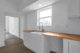 461 N Court St, Circleville, OH 43113 - Photo 9