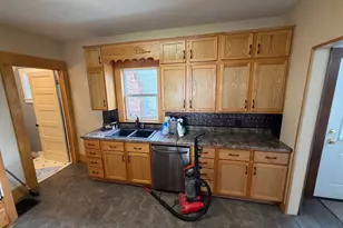 203 Taylor St, Fredericktown, OH 43019 - Photo 11