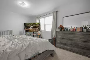 156 Buckeye Cir, Columbus, OH 43217 - Photo 17