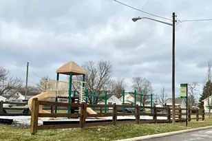 4212 Arbutus Ave, Grove City, OH 43123 - Photo 39