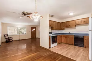 4212 Arbutus Ave, Grove City, OH 43123 - Photo 7