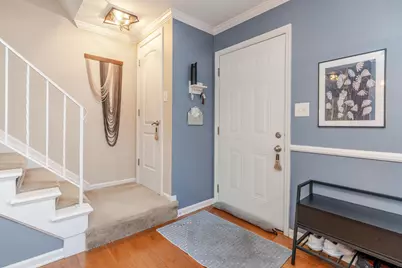 2561 Scioto View Lane #J, Columbus, OH 43221 - Photo 5