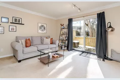 2561 Scioto View Lane #J, Columbus, OH 43221 - Photo 7