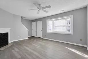 1642 Park Row Dr, Columbus, OH 43235 - Photo 9