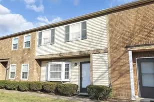 1642 Park Row Dr, Columbus, OH 43235 - Photo 3