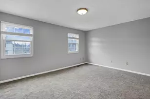 1642 Park Row Dr, Columbus, OH 43235 - Photo 33