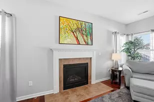 4581 Snowy Meadow Dr, Grove City, OH 43123 - Photo 9