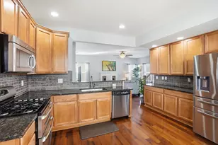 4581 Snowy Meadow Dr, Grove City, OH 43123 - Photo 13