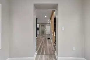 2835 Sullivant Ave, Columbus, OH 43204 - Photo 7