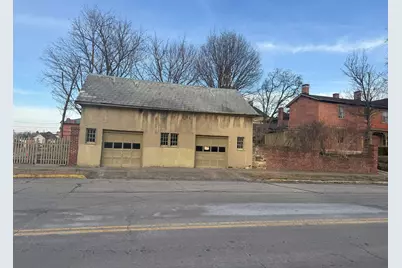 225 S Court, Circleville, OH 43113 - Photo 13