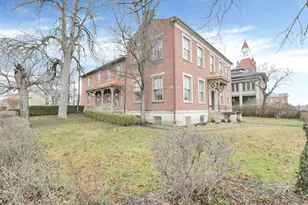 225 S Ct, Circleville, OH 43113 - Photo 5