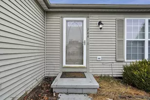 706 Windy Hill Ln, Galloway, OH 43119 - Photo 5