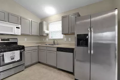 706 Windy Hill Lane, Galloway, OH 43119 - Photo 13